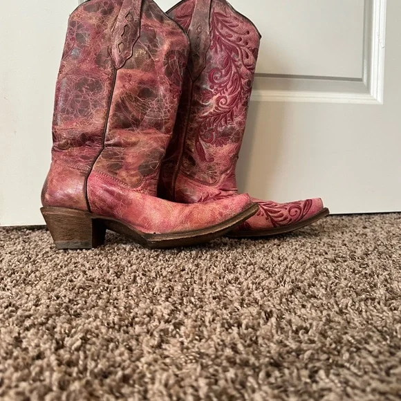 Corral 9.5 Red Boots - Picture 1 of 11
